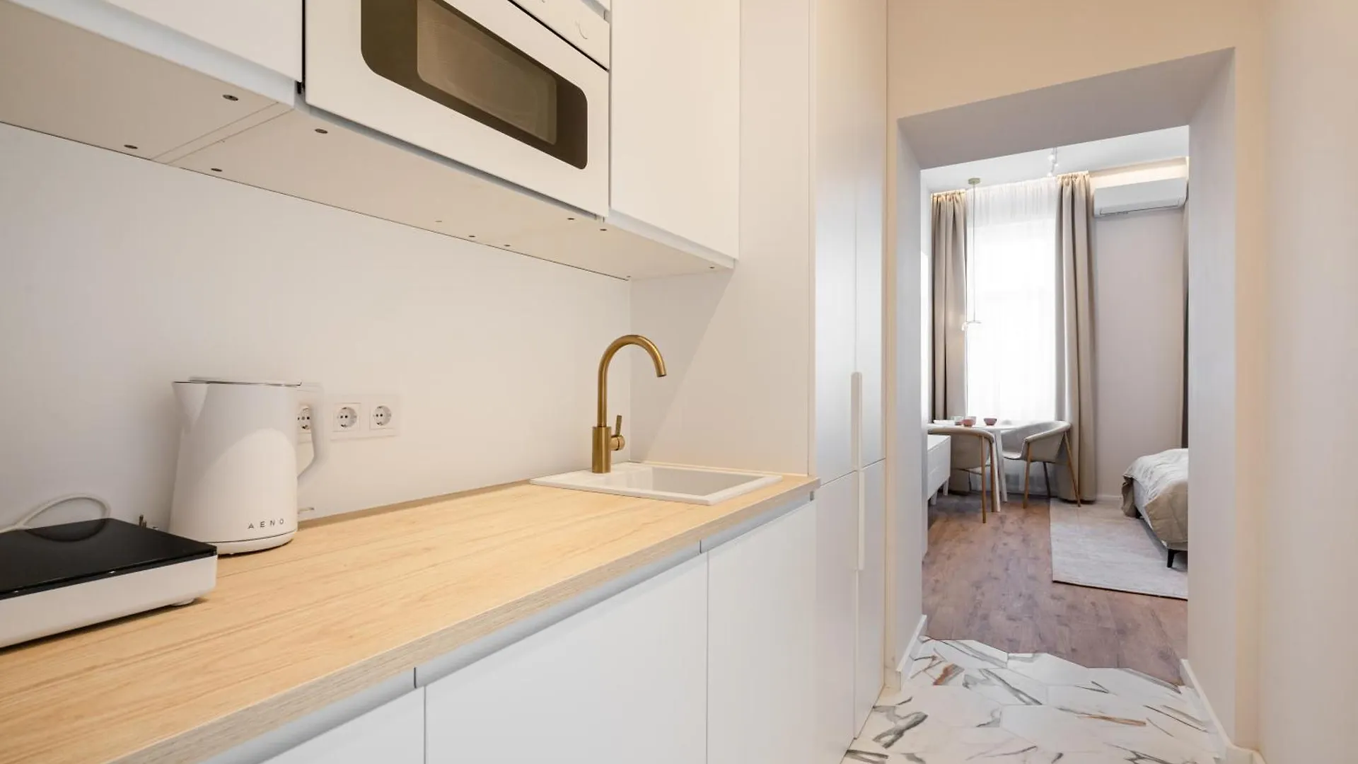 A43 - Akacfa Street Heritage Apartment - Best Location By Bqa Budapest